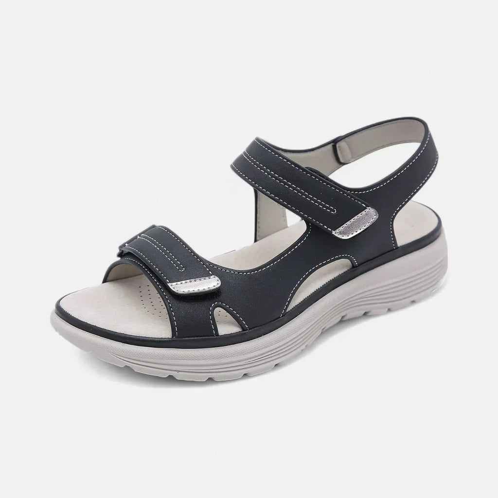 THE NØRA – orthopaedic sandals